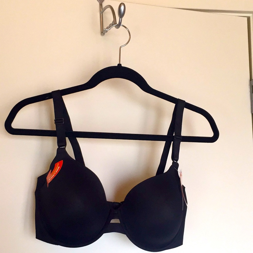 Warner’s Bra NWT